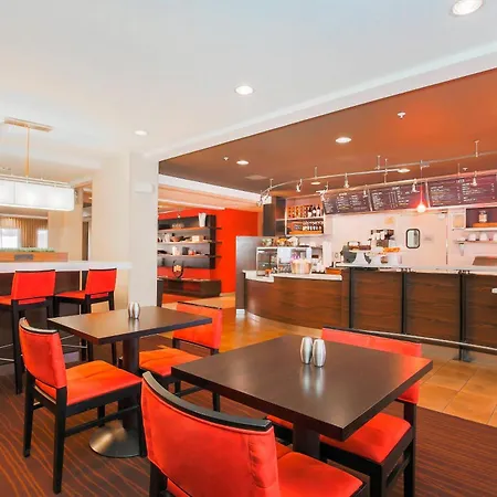 Courtyard By Marriott Salinas Monterey-2